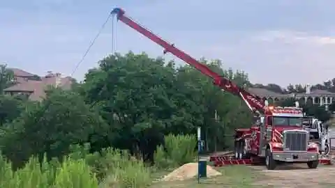 Semi Recovery Central TX